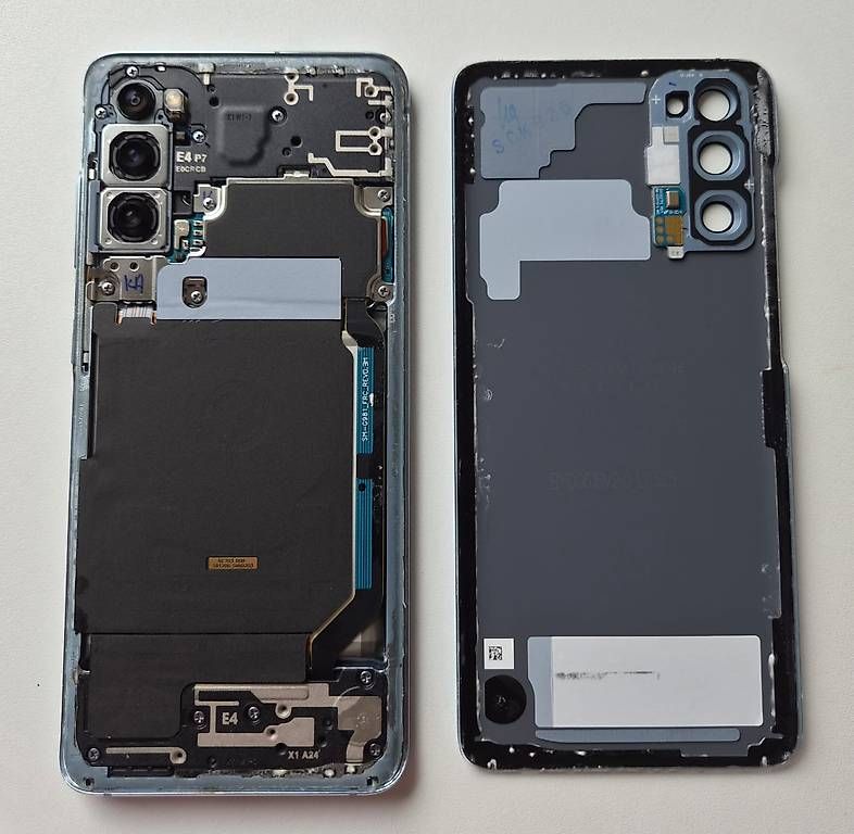 Telefoni cellulari / Smartphones: Samsung Galaxy S20 – Usato da Oberurnen venduto da auriLici0us 2