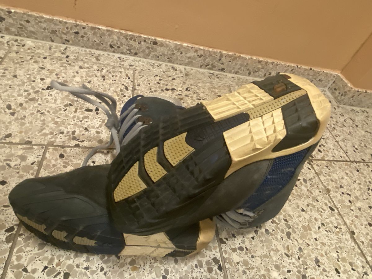 Burton Damenschuhe: Snowboardschuhe Burton, Damen Grösse 38 – Gebraucht aus Zürich von linlin02 2