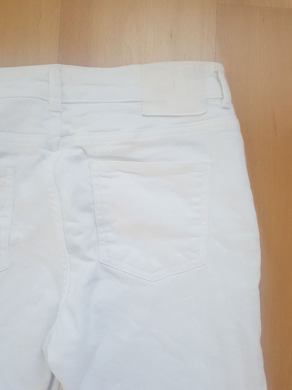 Zara Hosen: Hose von ZARA Gr.40 – Neu (gemäss Beschreibung) aus Schöfflisdorf von CrRG21 4