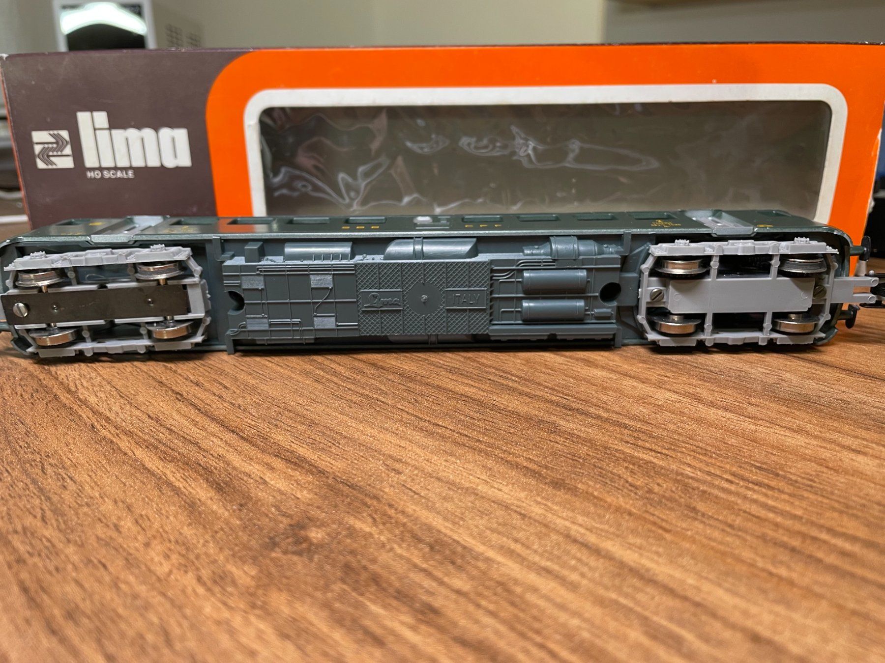 Lima Modelleisenbahnen: LIMA SBB Rbe 4/4 in DC analog – Gebraucht aus Villmergen von Mfritz 4