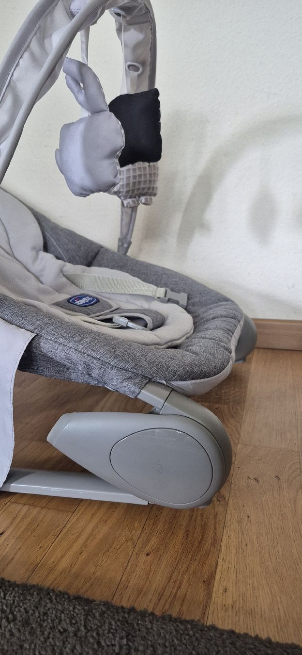 Chicco Sdraiette & Sdraiette a dondolo: Sdraietta Chicco grigio ben tenuta – Usato da Oberengstringen venduto da jessica2023 3