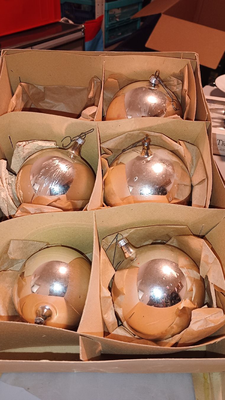 Tutte le decorazioni: Paket mit Weihnachts/Baumschmuck – Usato da Zürich venduto da Mitzi6 4