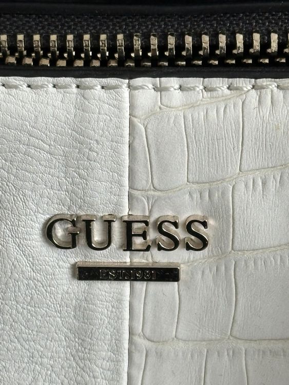 Guess Taschen für Damen: Guess Handtasche klein – Neu (gemäss Beschreibung) aus Fahrwangen von Hoschy71 1