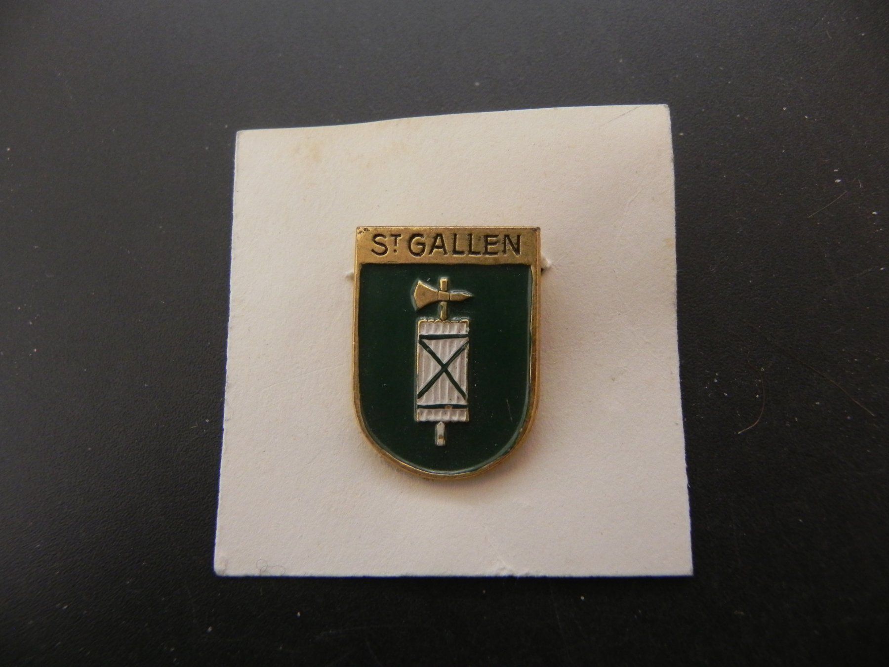 Spille & Fermagli: Altes Abzeichen Wappen St. Gallen – Usato da Biel/Bienne venduto da Gogolozi