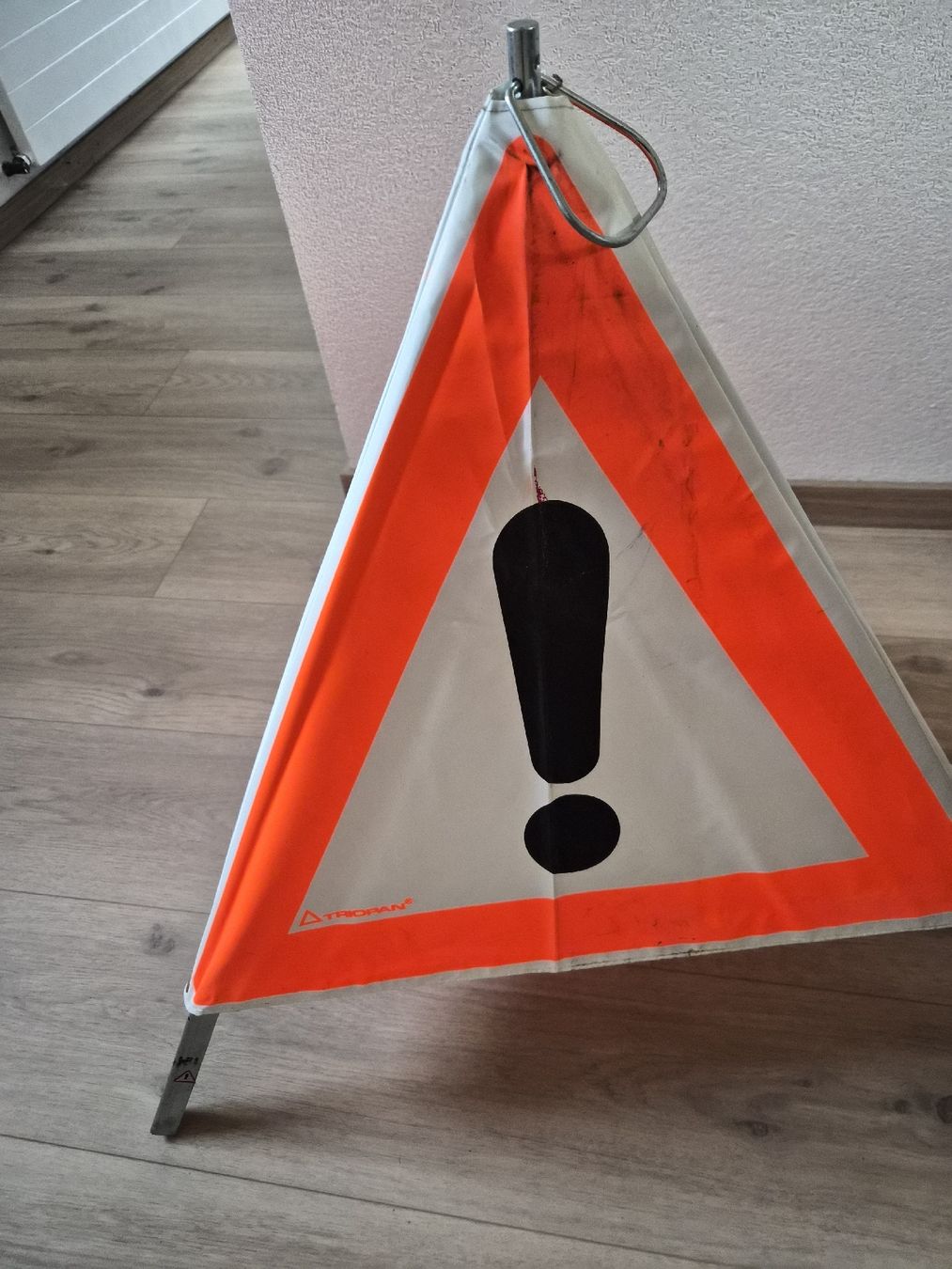 Triopan Schilder: Panneau de signalisation triangle, TRIORAN, usagé 2 pièces  – Gebraucht aus La Joux FR von car_ck96 5