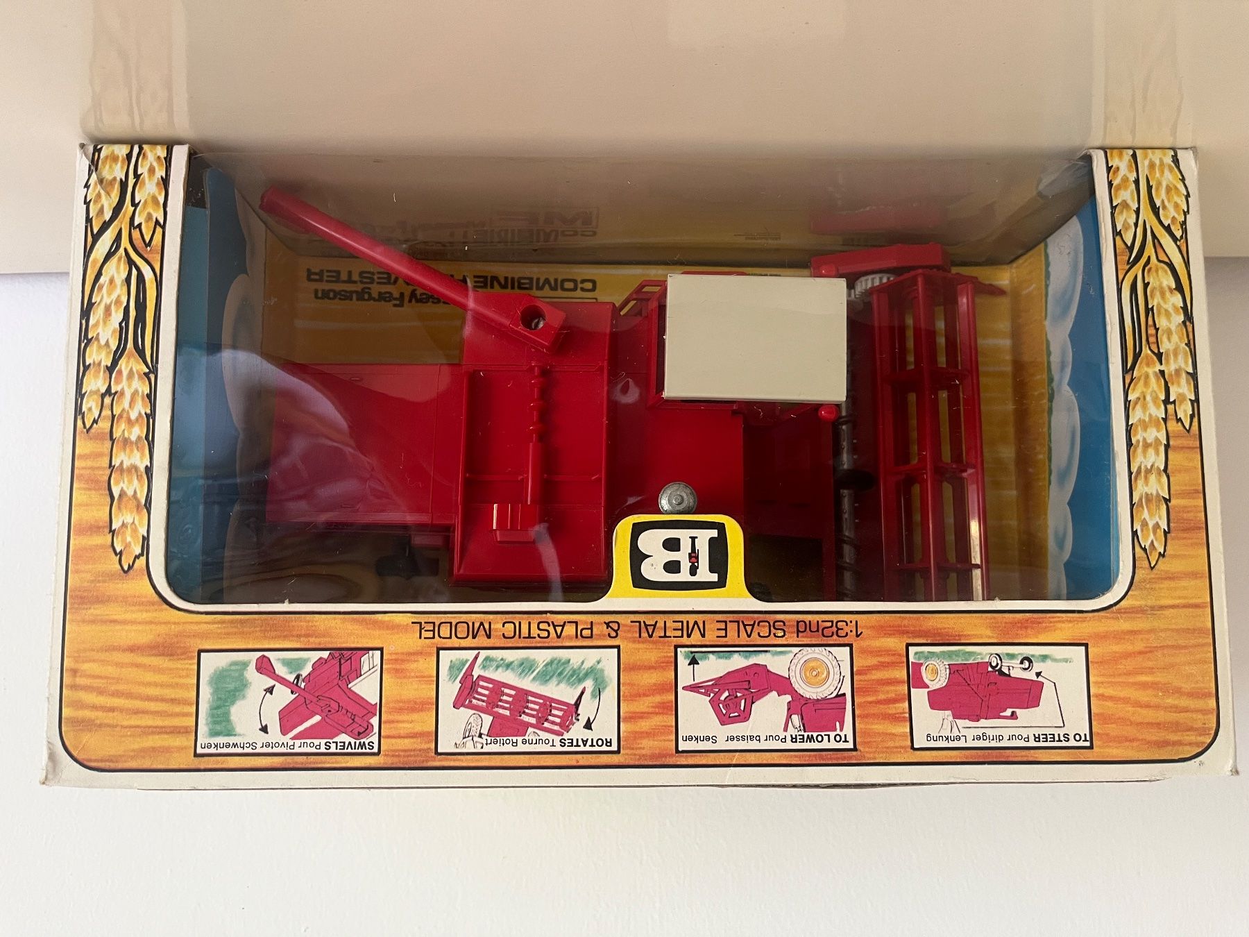 Britains Modellini d'auto: Britains Mähdrescher – Usato da Wabern venduto da Housi78 1