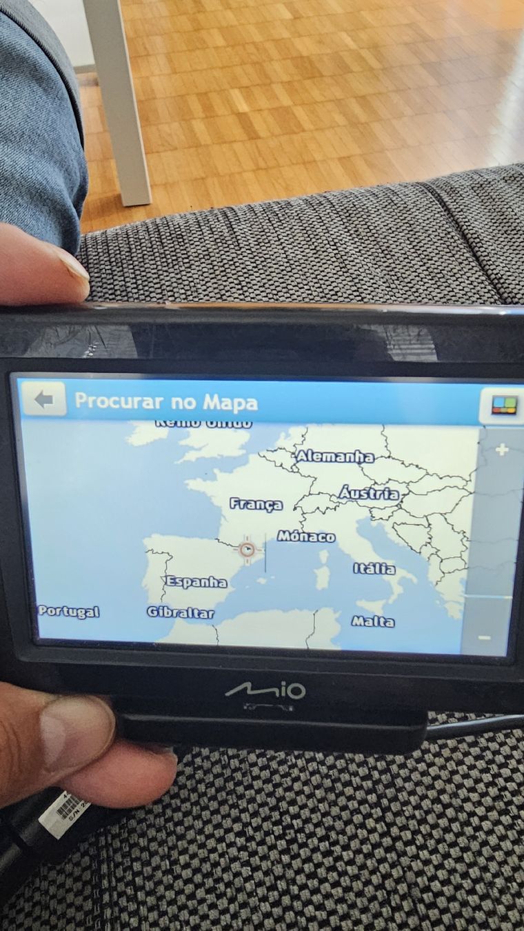 Navigon Navigationsgeräte: Navigation Spirit Gps kleine – Gebraucht aus Dietikon von teamomaria 5