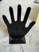Schwarze Hand Schmuckständer-Halterung, modern
