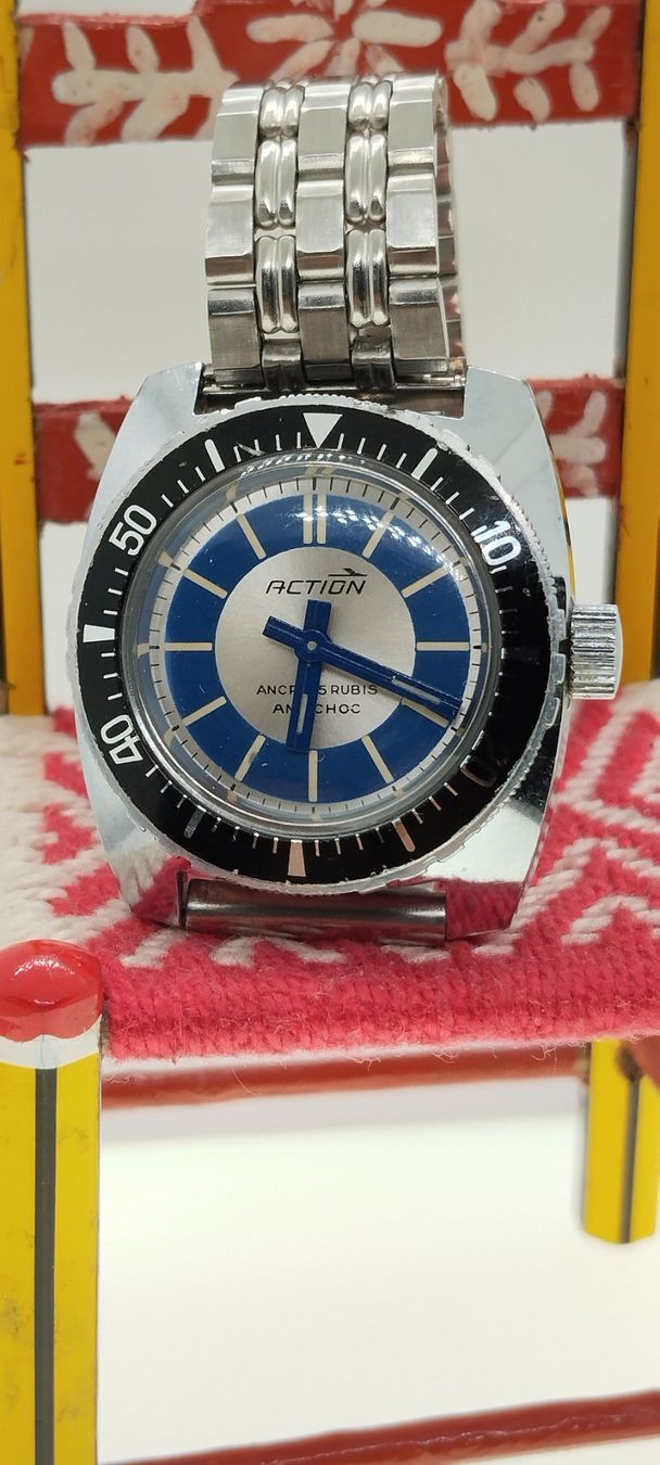 Orologi: Montre vintage sport – Usato da La Chaux-de-Fonds venduto da jac_9llg