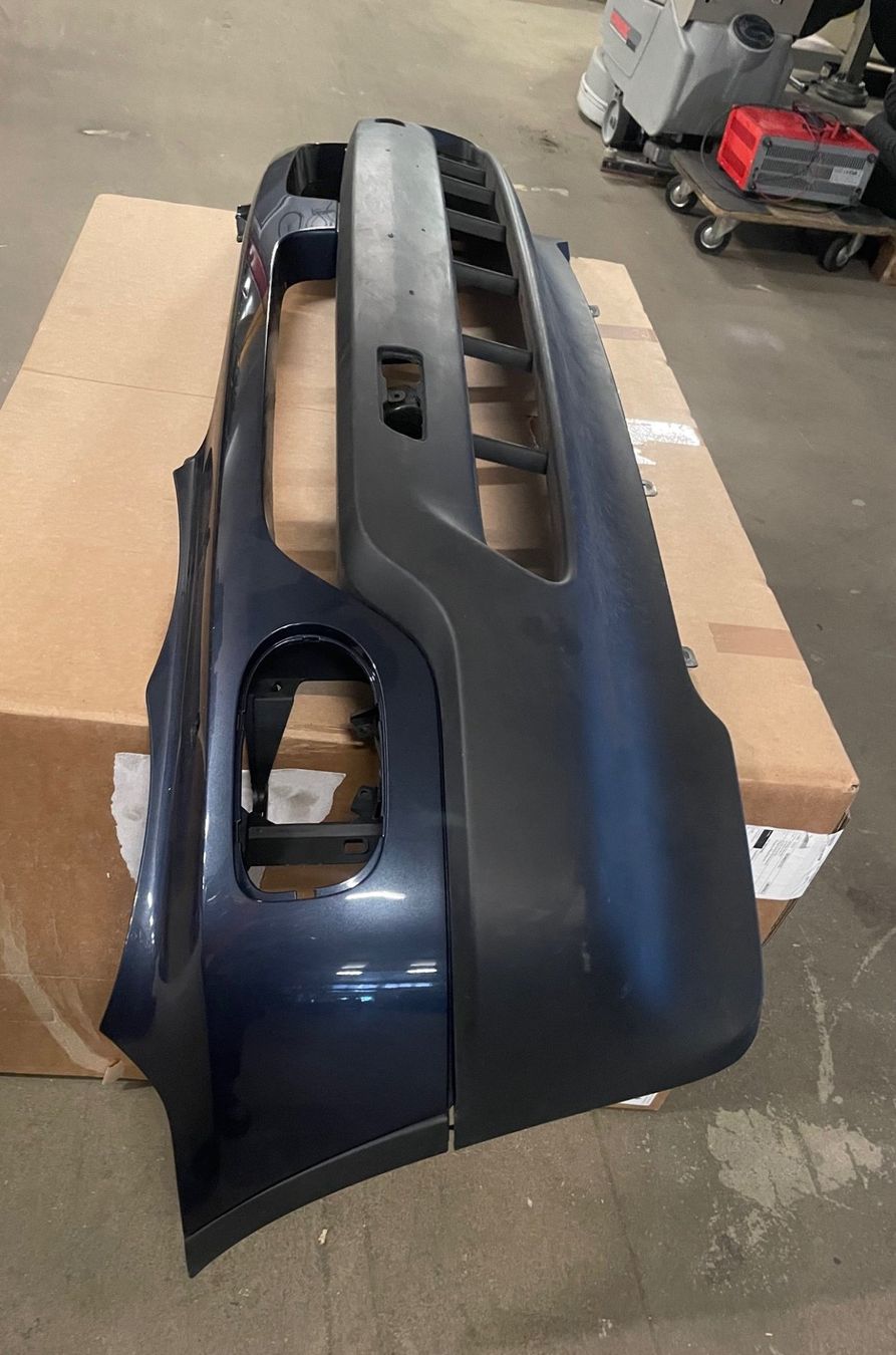 BMW Tutti pezzi di ricambio auto: BMW X5 pare-chocs avant – Nuovo (secondo la descrizione) da Satigny venduto da rfo59 2