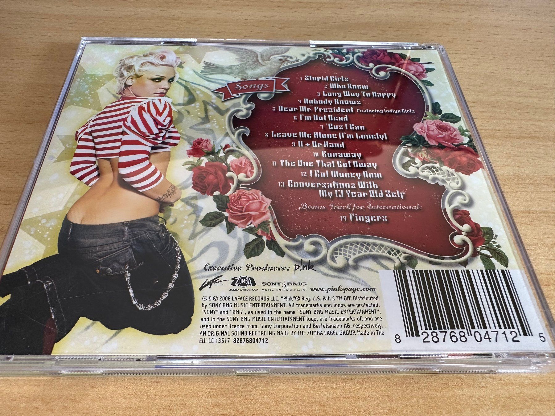 CD: P!NK – I'm Not Dead – Usato da Rikon im Tösstal venduto da Alpenmutz 1