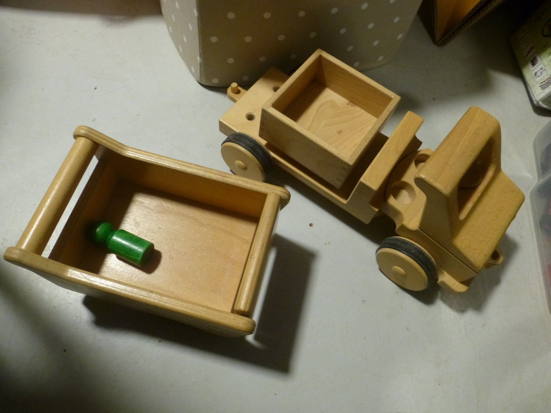Giocattoli: nic lastwagen mit kipper und figur – Usato da Landquart venduto da lumima