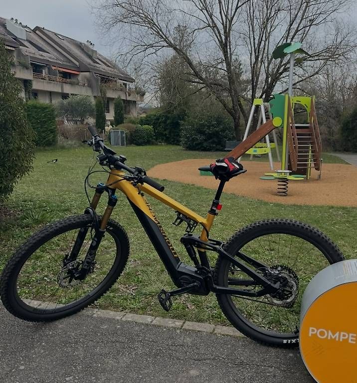 Velos: Vélo MOUSTACHE VTT Électrique 29 Trail 11 – Gebraucht aus Genève von Rubenpinto 3