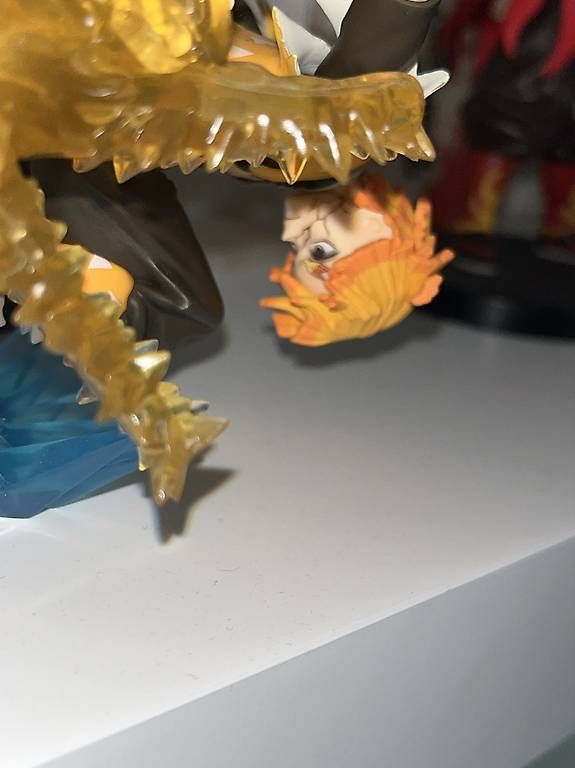 Statuette: Zenitsu – Nuovo e nell'imballaggio originale da Basel venduto da jan_kxr7