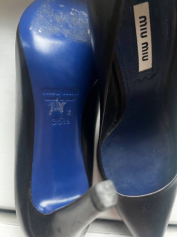 Scarpe da donna: Miu Miu Pumps 351/2 / 36 – Usato da Luzern venduto da 4coco