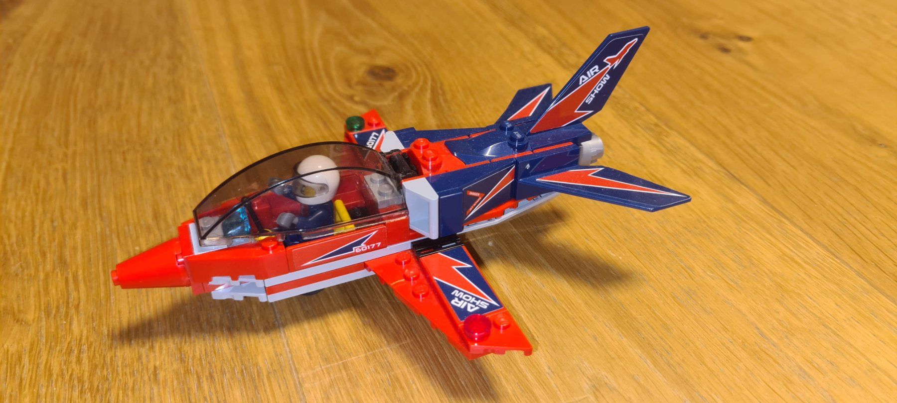 Lego Giocattoli: Lego Flugzeug 60177 - Airshow Jet – Usato da Windisch venduto da mawa667