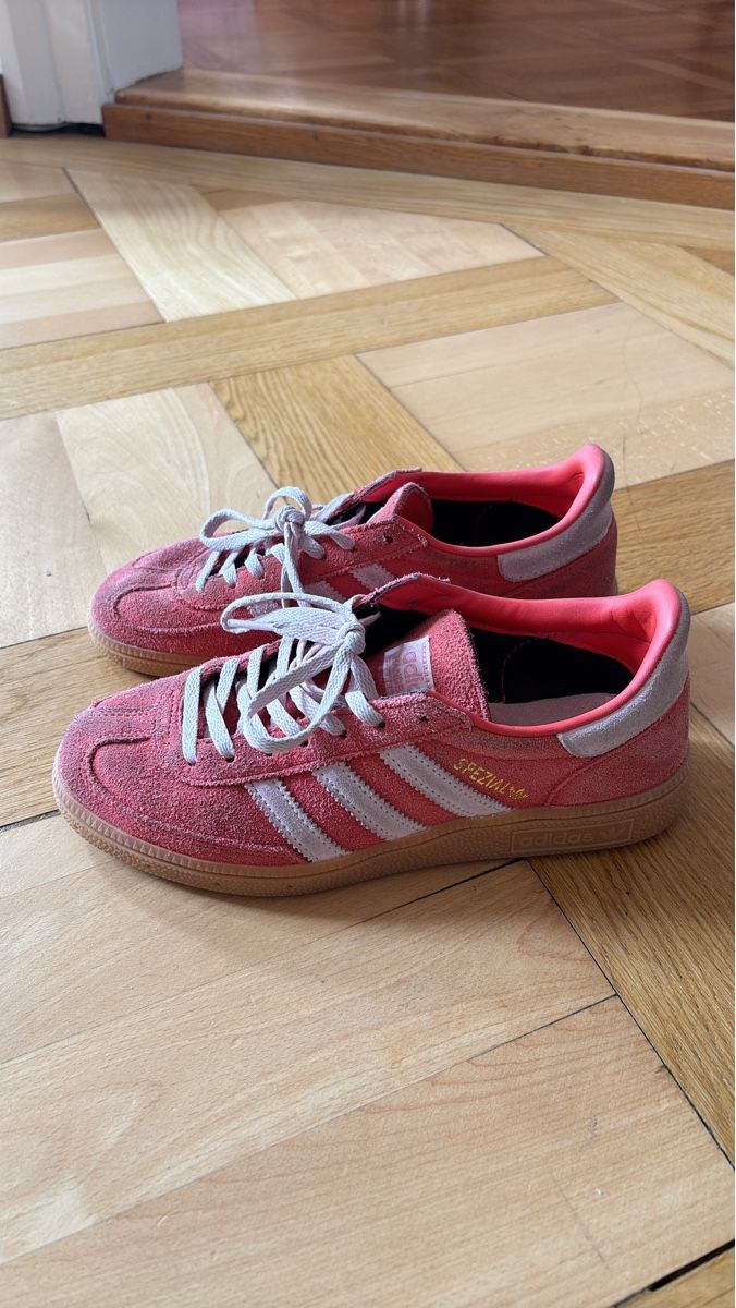 Adidas Scarpe da donna: Adidas Spezial – Usato da Bern venduto da Lydiixa