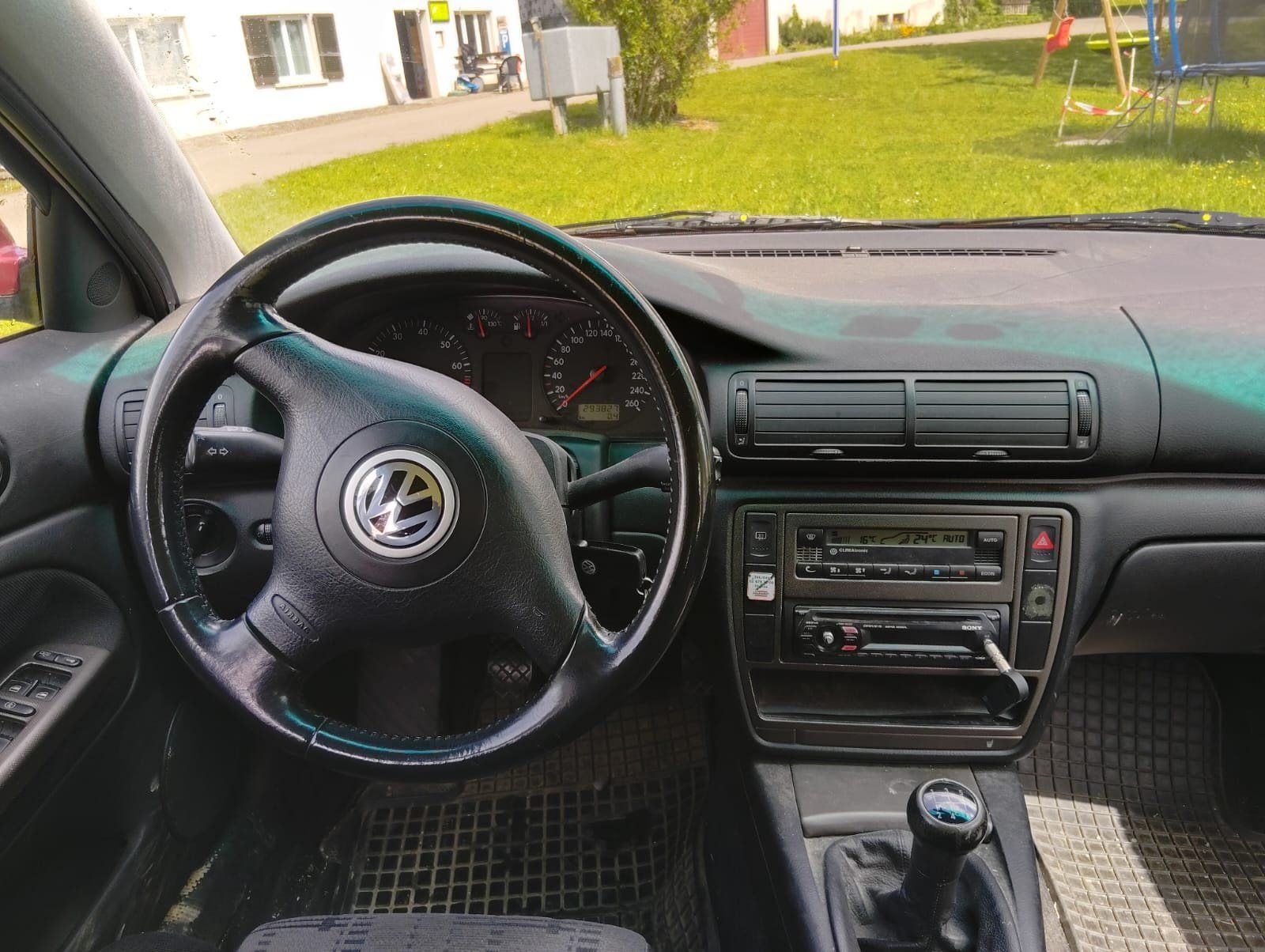 VW Automobili: VW Passat Variant 1.8T, Benzin, Schaltgetriebe – Usato da Märstetten venduto da donay 5