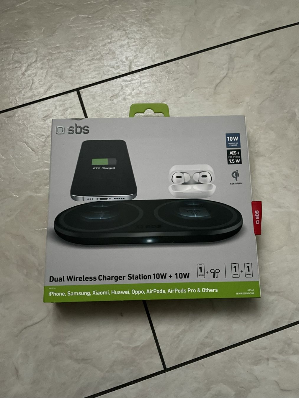 Caricabatterie: Dual wireless charger – Nuovo (secondo la descrizione) da Uetikon am See venduto da m1384