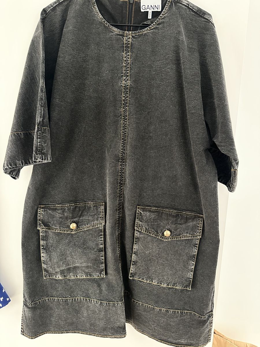 Ganni Vestiti: Ganni Kleid 40-42 – Nuovo (secondo la descrizione) da Rüschlikon venduto da Lusanna