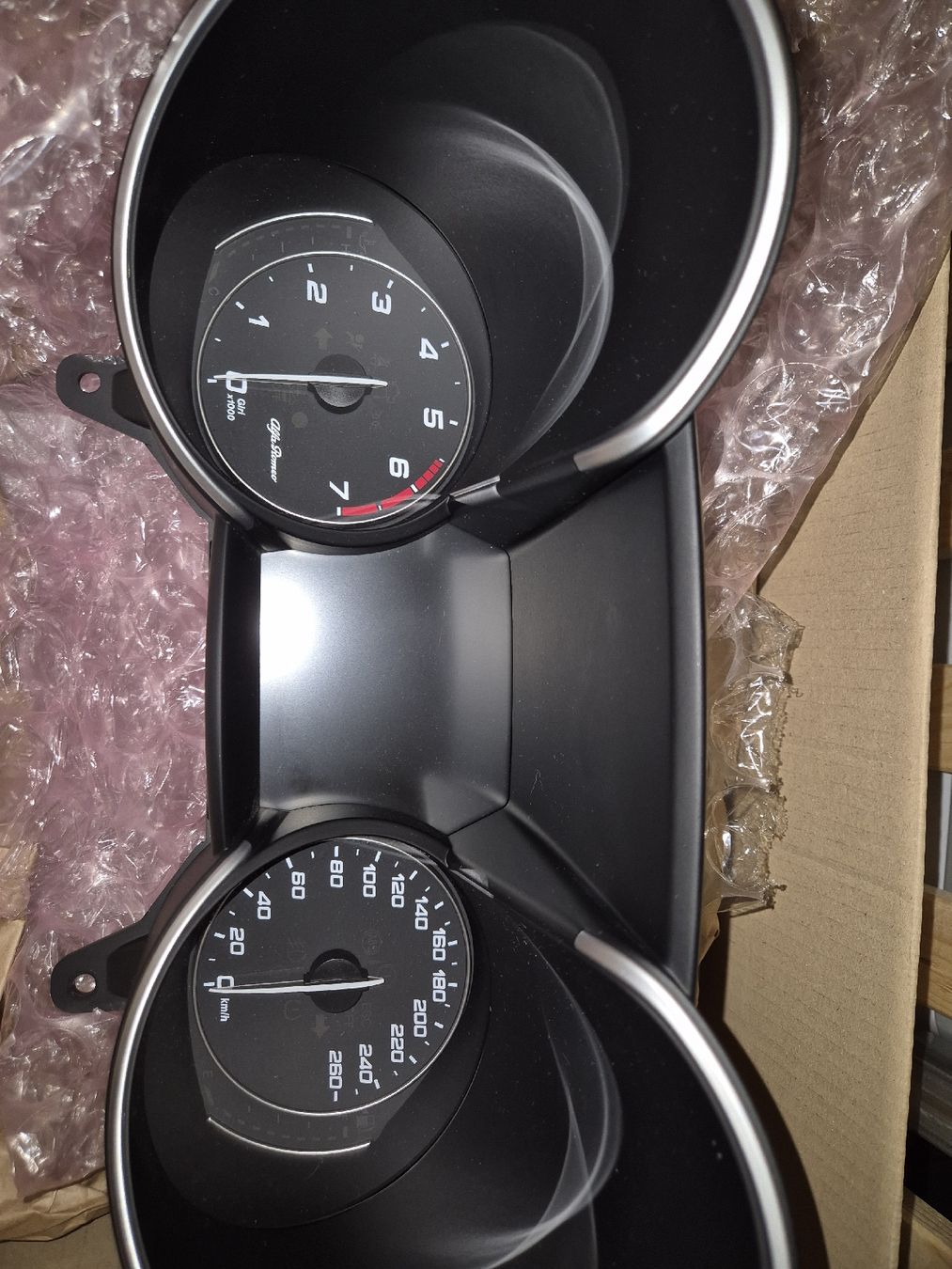 Alfa Romeo Alle Autoersatzteile: Instrument Panel Cluster Alfa Romeo Giulia 7" TFT – Gebraucht aus Geroldswil von mik_7twk