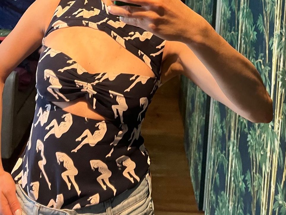 Miu Miu Top: MIUMIU Top mit originellem Print, Gr. S, – Usato da Zürich venduto da sil_wx77 3