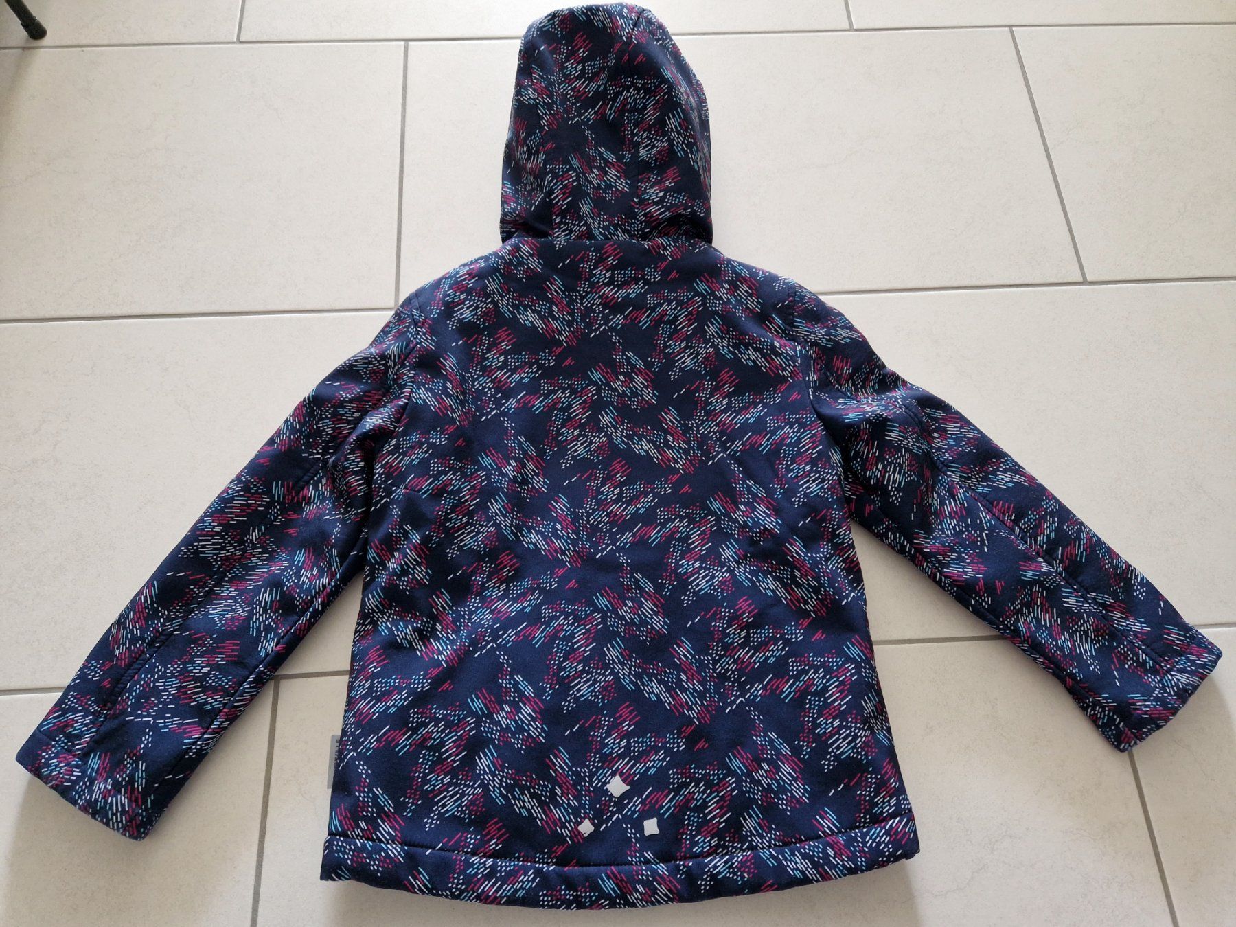 C&A Jacken & Mäntel: Size 122 Softshell Jacket – Gebraucht aus Gibswil von kweny 2
