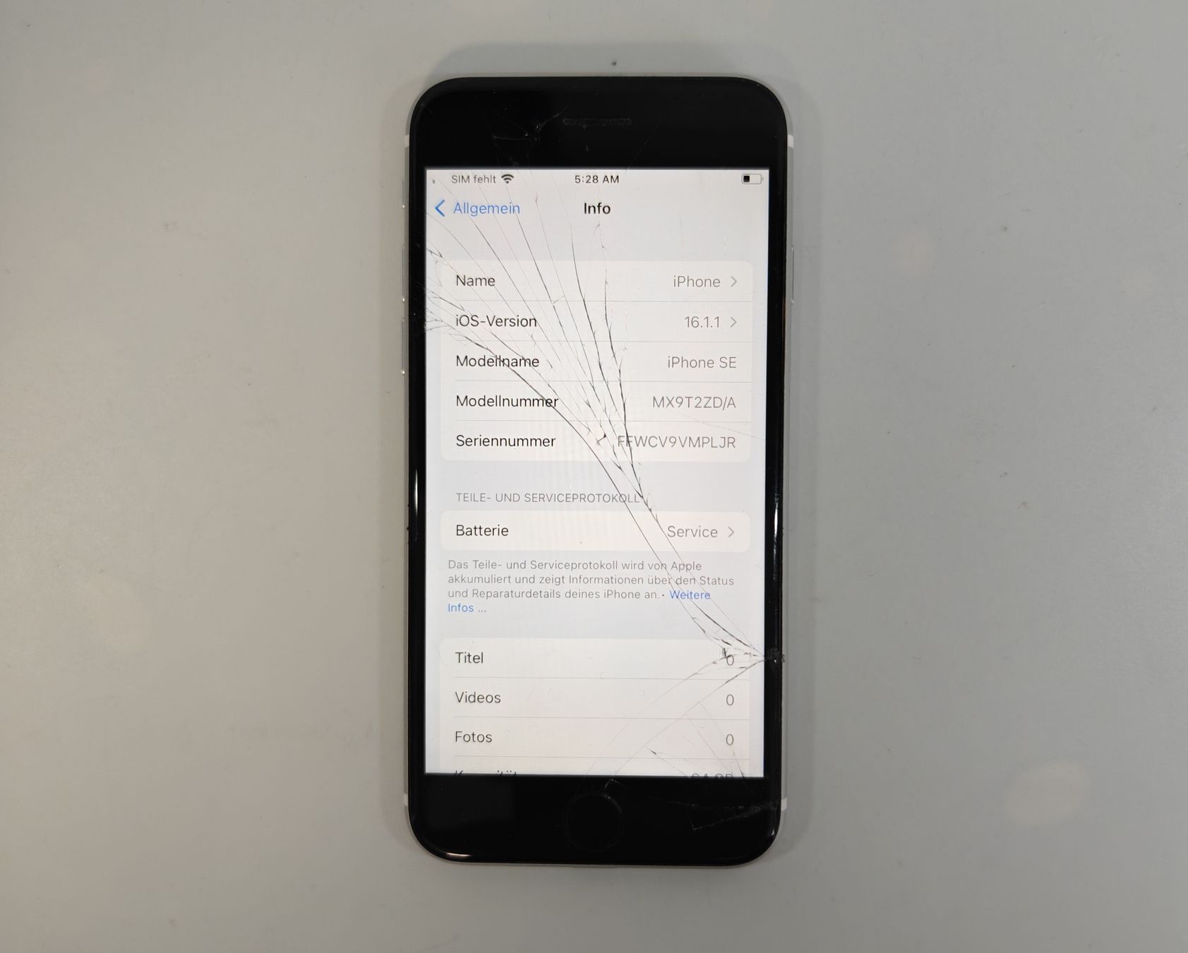 Apple Handys / Smartphones: iPhone SE-2 Weiss – Gebraucht aus Ehrendingen von Rocky985 1