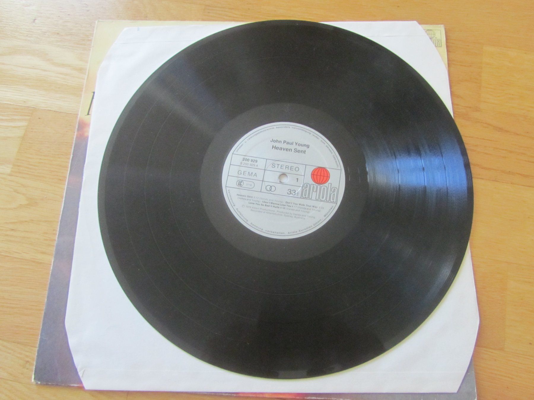 Dischi in vinile: John Paul Young Heavensent LP Vinyl – Usato da Seengen venduto da mikelele 1