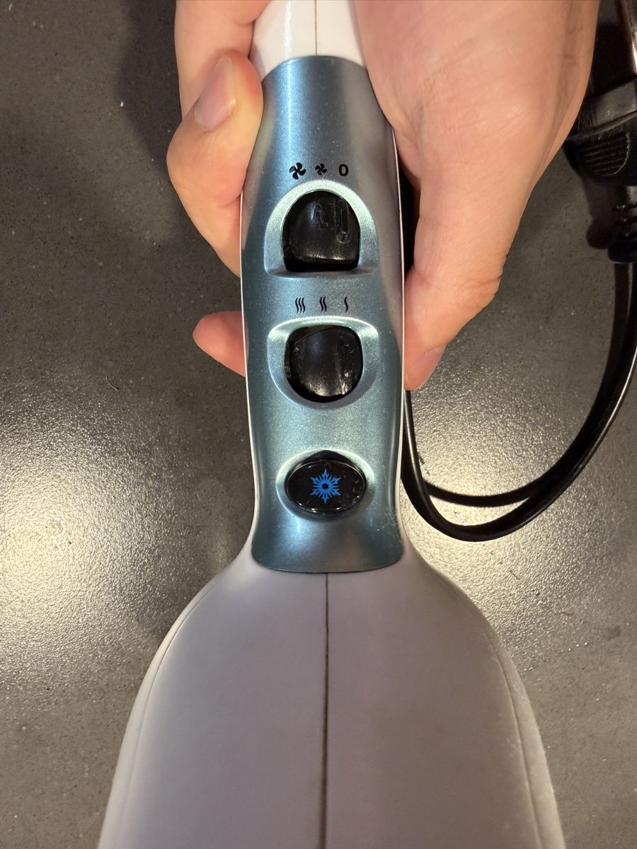 Sèche-cheveux: Hair Dryer EU plug – D'occasion à Küsnacht ZH par guo_rnh6 1
