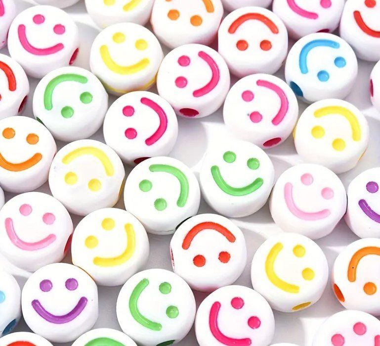 Perle (finte): Bastelperlen Smiley Emoji bunt, 100 Stück – Nuovo e nell'imballaggio originale da Geneve venduto da vane267