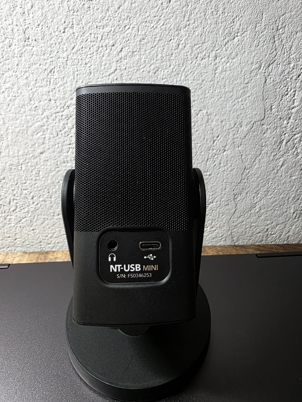 Røde Microfoni: RØDE NT-USB Mini Mikrofon Top Zustand  – Usato da Grächen venduto da -Arturas- 1