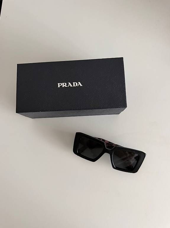 Occhiali & Lenti: Prada Sonnenbrille – Usato da Küsnacht ZH venduto da pet_65zf 1