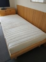 Bettgestell mit Matratze Rattan Holz Einzelbett guter Zus...