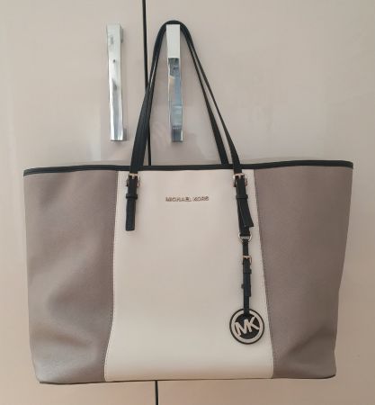 Grosse MICHAEL KORS Tote Shopping Bag Saffiano Grau/Weiss