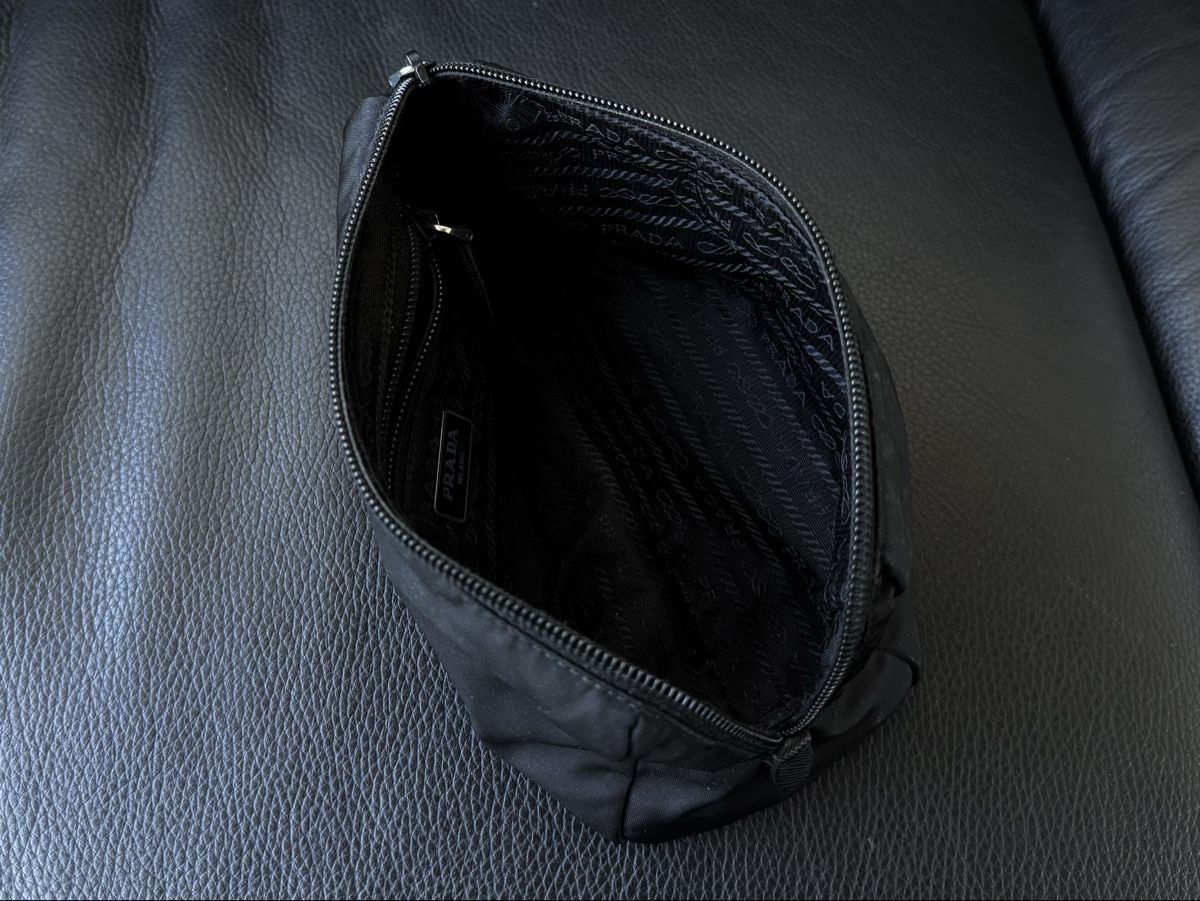 Prada Custodie per cosmetici: Original Prada Toiletry Bag / Necessaire / Beauty Case – Usato da Bern venduto da Daddylong 2