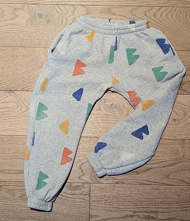 Pantaloni: BOBO CHOSES Trainerhose Gr. 110 grau – Usato da Seuzach venduto da louisa.