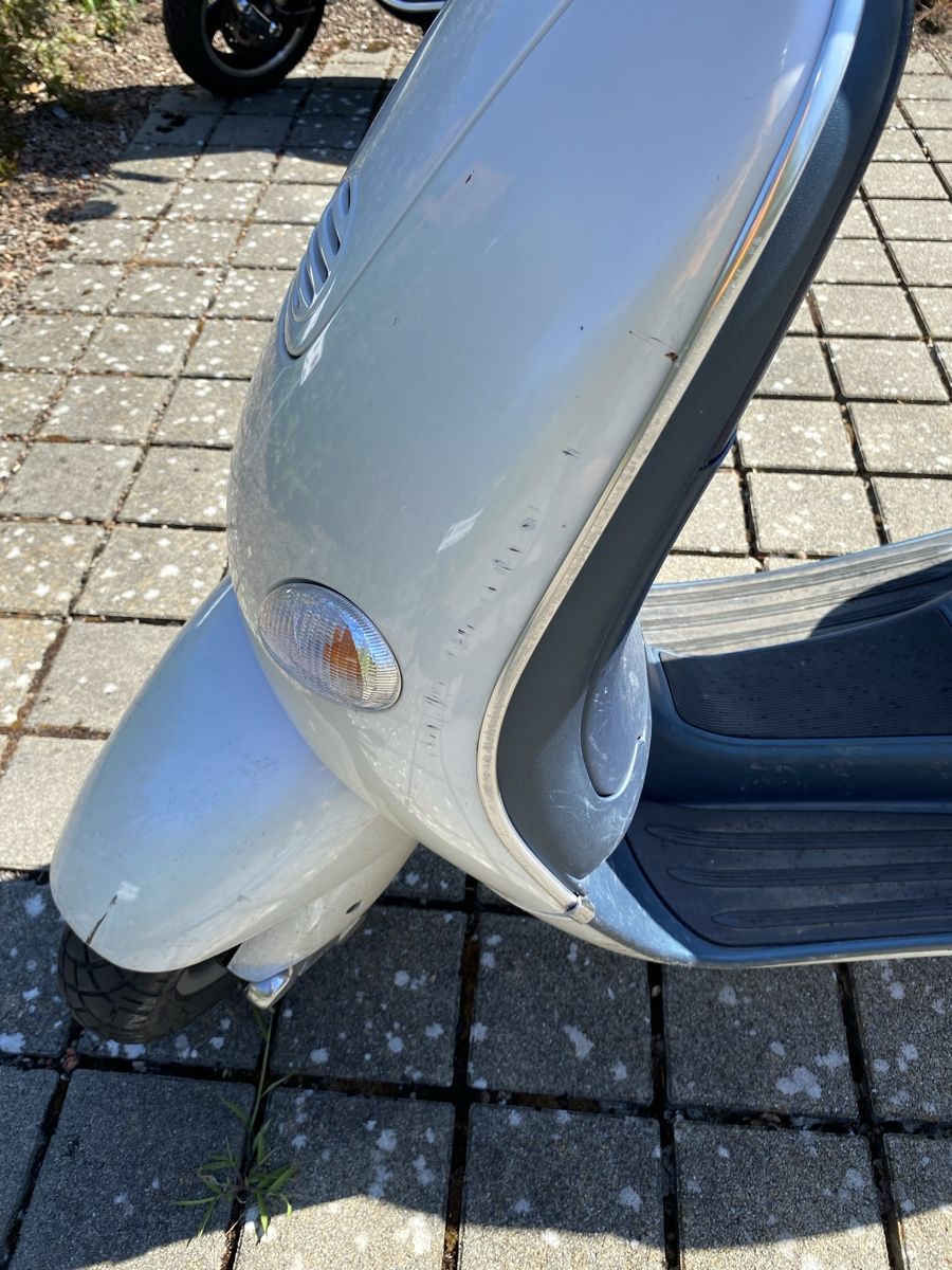 Piaggio Scooter: Vespa ET4 50, 70Kmh – Usato da Oberwil-Lieli venduto da s.vincenti 5