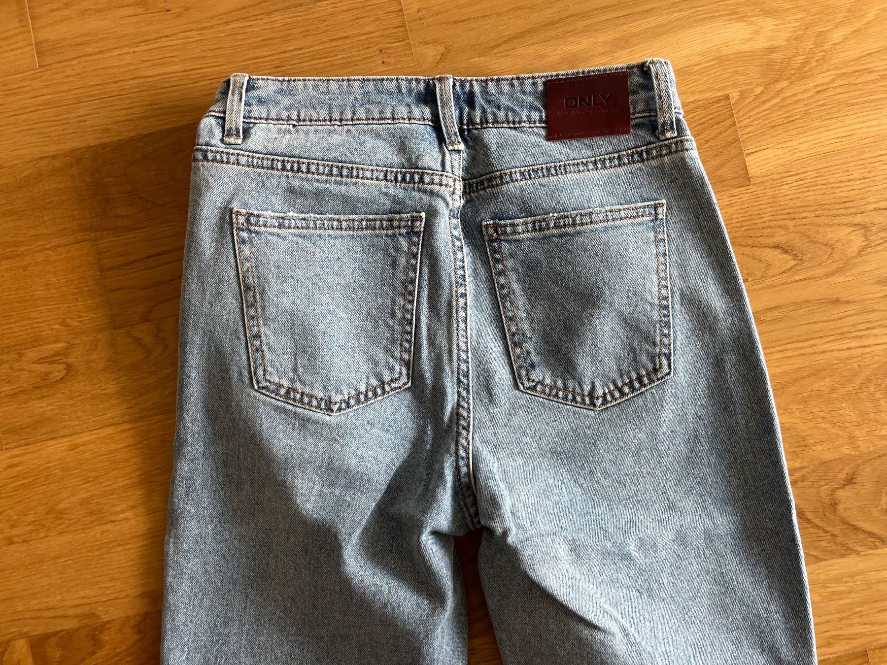Only Jeans: ONLY Emily Jeans, Gr. 26 – Usato da Frauenfeld venduto da heyLani 3