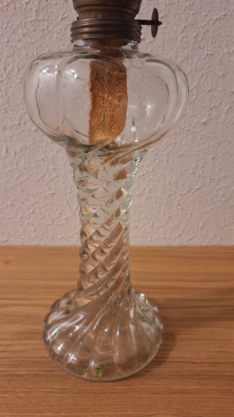 Lampade: Vintage Petrollampe Glas  , mit Docht – Usato da Arlesheim venduto da shopradl 2