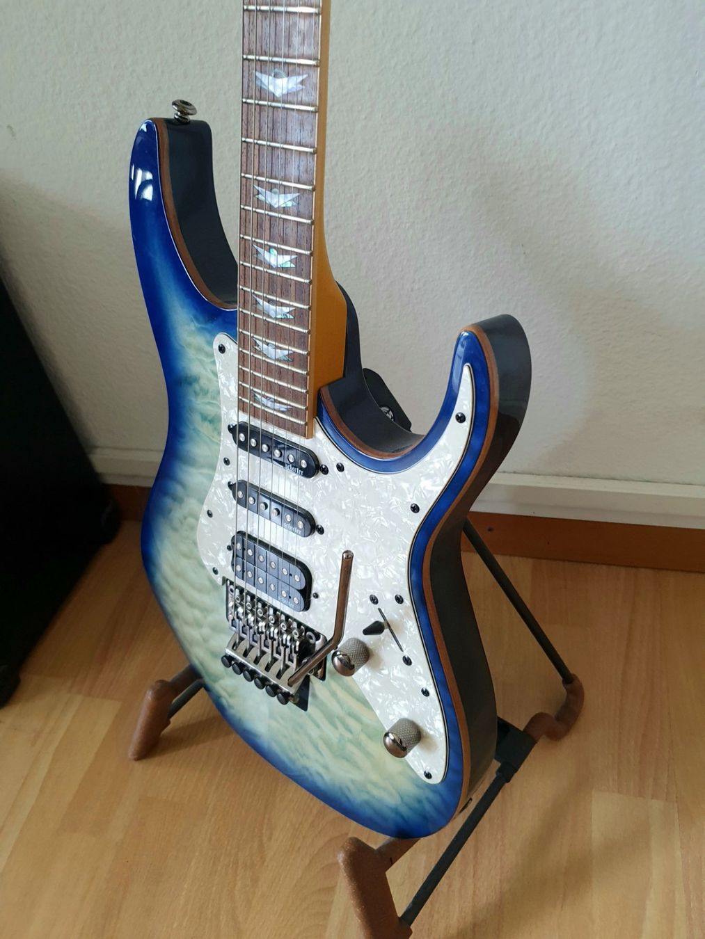 Schecter Strumenti musicali: SCHECTER Banshee Extreme 6 FR - Ocean Blue Burst – Usato da Buchs SG venduto da Eko4444 2