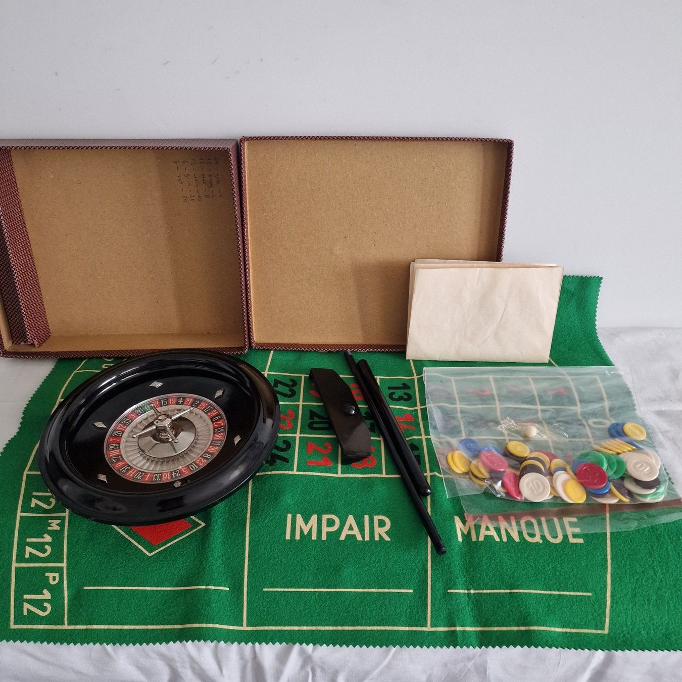 Giochi: Vintage-Roulette-Set mit Zubehör – Usato da Birr venduto da sen_8djr 3