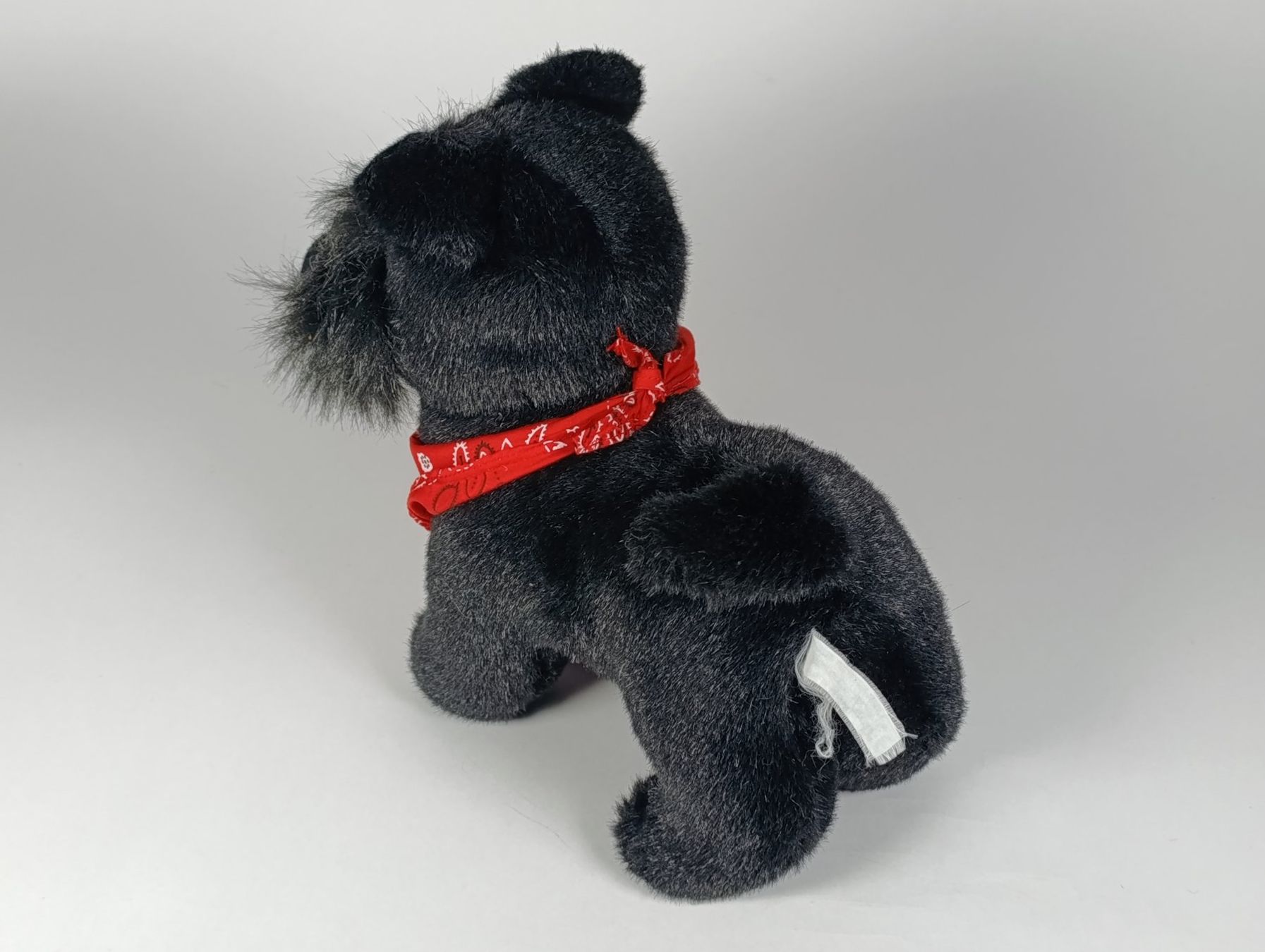 Giocattoli: Chien noir en peluche – Usato da Thielle venduto da Plusvalue_Neuchatel 2