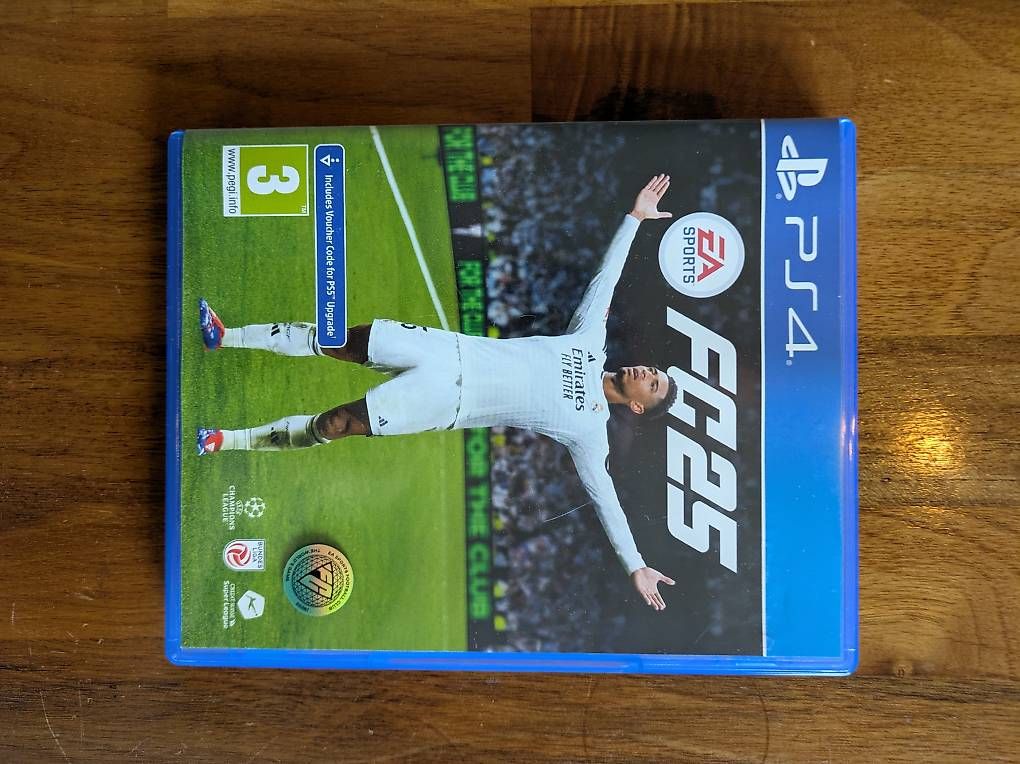 Console: PlayStation 4 Slim 500GB – Usato da Winterthur venduto da kuenzleben 1