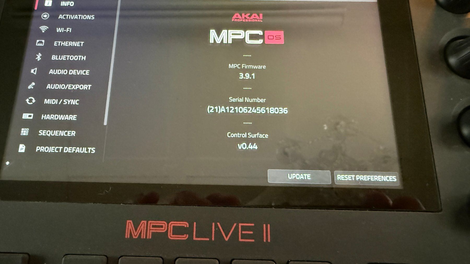 Akai Instruments de musique: Akai MPC Live II – D'occasion à Rüschlikon par dkoenig 1