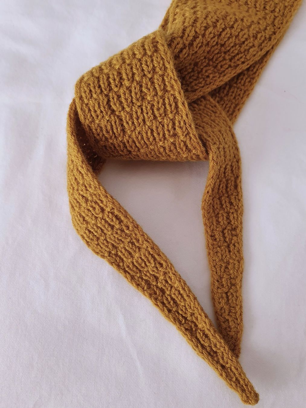 Foulards, Tücher & Schals: Mini scarf, Schal, Gestrickte Schal, Geschenk, Handgestrickt – Neu und originalverpackt aus Neunkirch von Sandramay 4