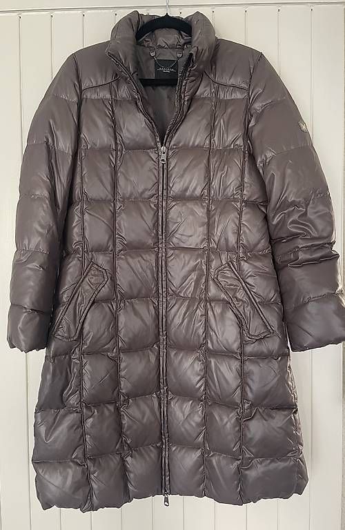 Max Mara Cappotti: Max Mara Weekend Winterjacke – Usato da Unterägeri venduto da RicKat