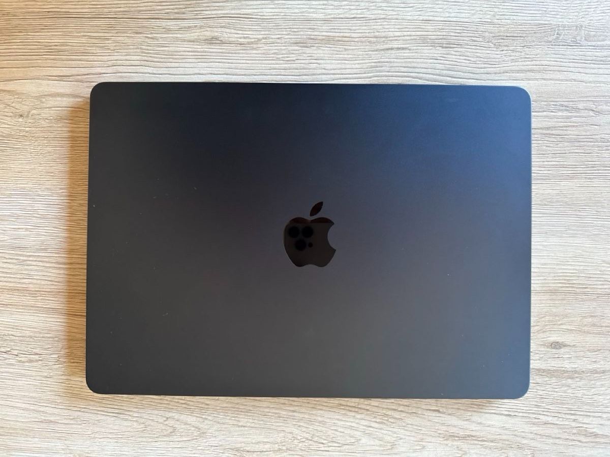 Apple Notebook: Apple MacBook Air 2022 (A2681) – Usato da Buchen im Prättigau venduto da dideldu