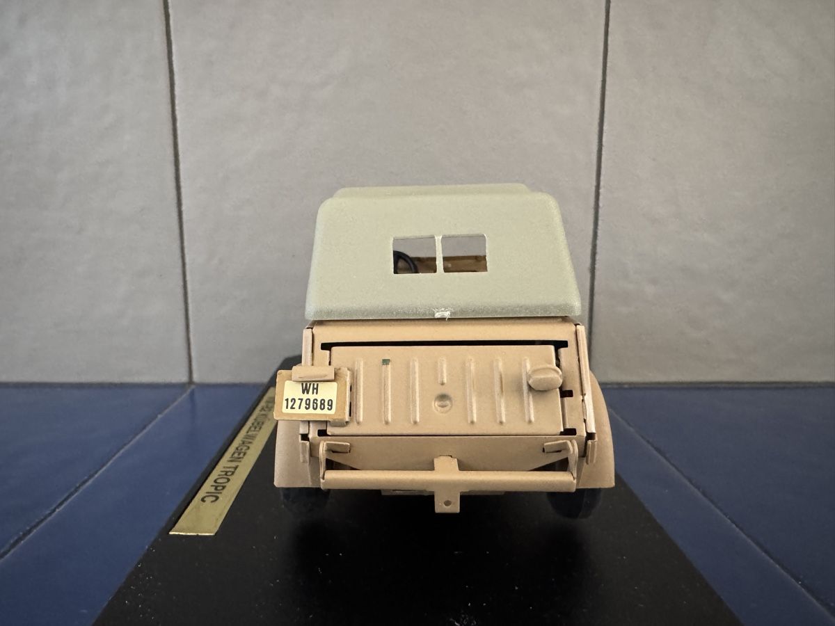 Volkswagen Modellini d'auto: VW-82 Kübelwagen Tropic – Nuovo e nell'imballaggio originale da Triesen venduto da .SPM. 3