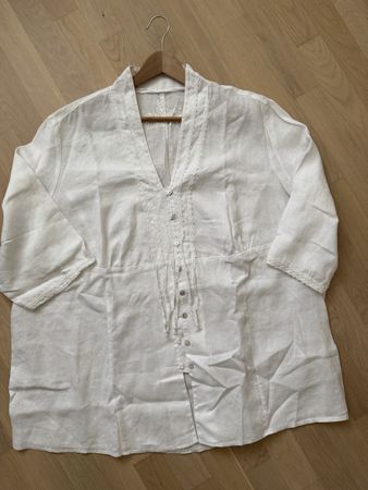Weiss Leinenbluse Gr. XXL mit Spitze Villa Tosca